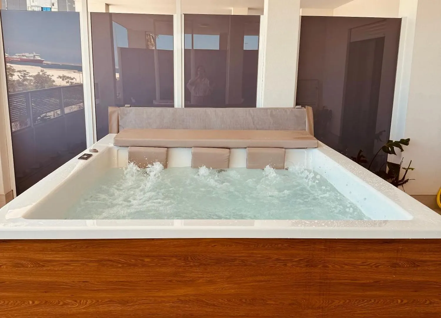 Marisabella Suite Spa 4 Bari 0*,  Italy